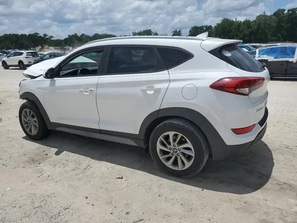 KM8J33A49JU707098 2018 HYUNDAI TUCSON - Image 2