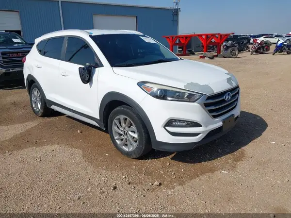 KM8J33A49JU708929 2018 HYUNDAI TUCSON - Image 1
