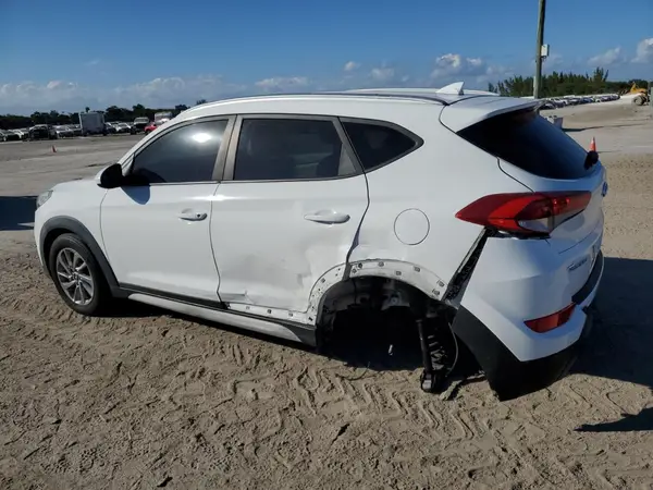 KM8J33A49JU709398 2018 HYUNDAI TUCSON - Image 2
