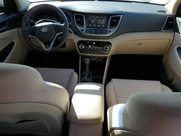KM8J33A49JU709398 2018 HYUNDAI TUCSON - Image 8