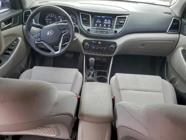 KM8J33A49JU710521 2018 HYUNDAI TUCSON - Image 8