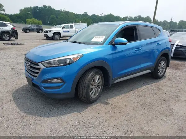 KM8J33A49JU721079 2018 HYUNDAI TUCSON - Image 2