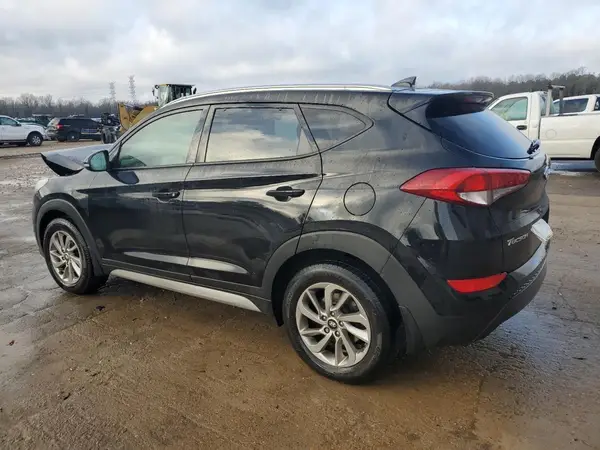 KM8J33A49JU725021 2018 HYUNDAI TUCSON - Image 2