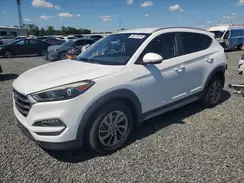 KM8J33A49JU739176 2018 HYUNDAI TUCSON