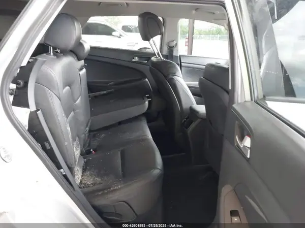 KM8J33A49JU762277 2018 HYUNDAI TUCSON - Image 8