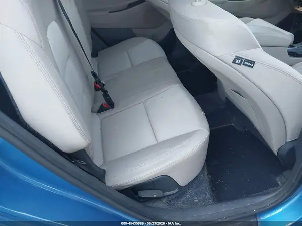 KM8J33A49JU775417 2018 HYUNDAI TUCSON - Image 8