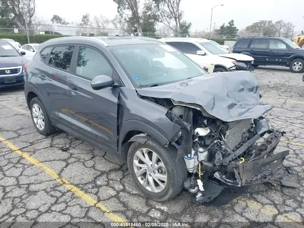 KM8J33A49KU071977 2019 HYUNDAI TUCSON - Image 1