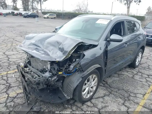 KM8J33A49KU071977 2019 HYUNDAI TUCSON - Image 2