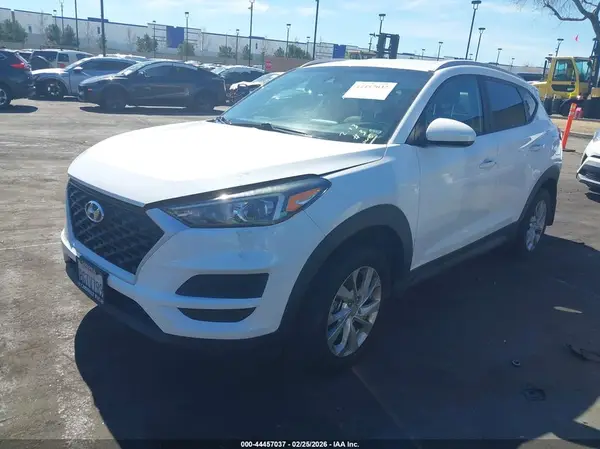 KM8J33A49KU867600 2019 HYUNDAI TUCSON - Image 2
