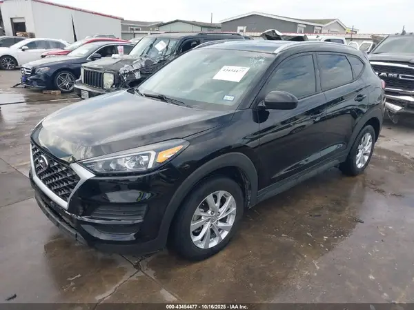 KM8J33A49KU934163 2019 HYUNDAI TUCSON - Image 2