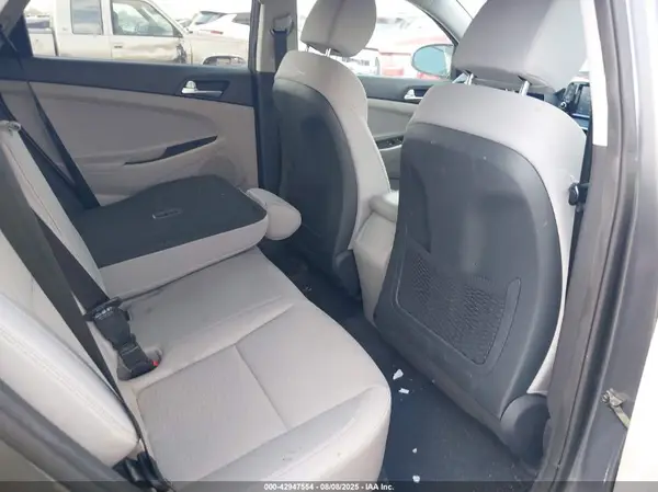 KM8J33A49KU955529 2019 HYUNDAI TUCSON - Image 8