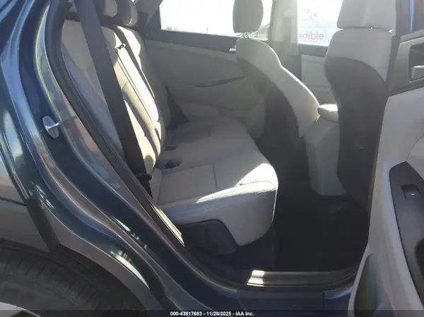 KM8J33A49KU966949 2019 HYUNDAI TUCSON - Image 8