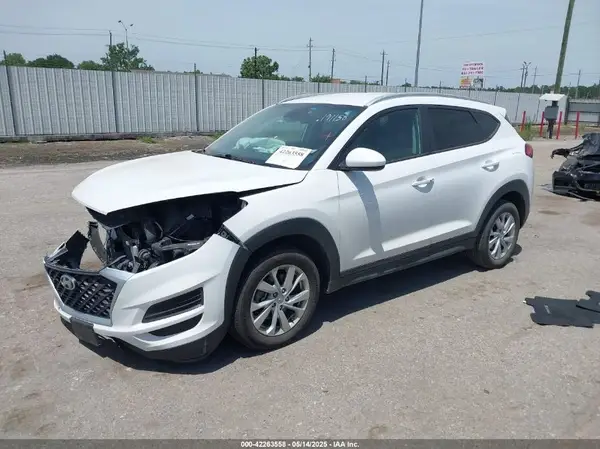 KM8J33A49KU993200 2019 HYUNDAI TUCSON - Image 2