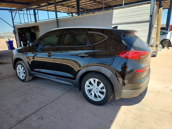 KM8J33A49LU168677 2020 HYUNDAI TUCSON - Image 2