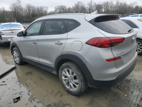 KM8J33A49LU258928 2020 HYUNDAI TUCSON - Image 2