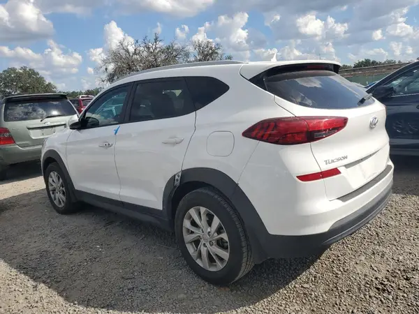 KM8J33A49LU270965 2020 HYUNDAI TUCSON - Image 2