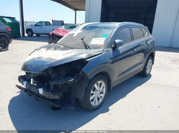 KM8J33A49MU323584 2021 HYUNDAI TUCSON - Image 2