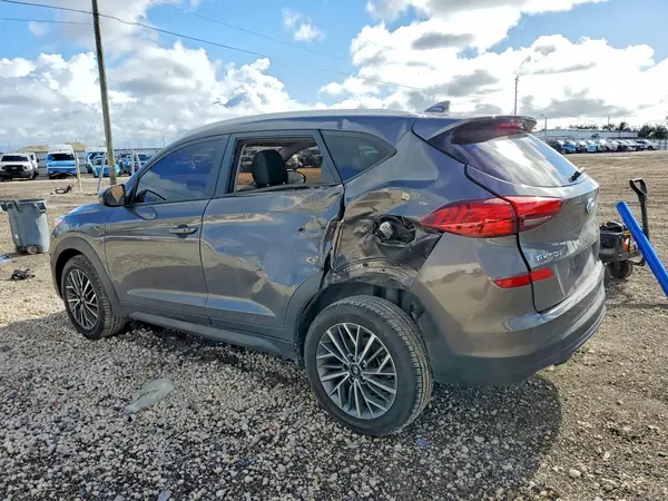 KM8J33A49MU329286 2021 HYUNDAI TUCSON - Image 2
