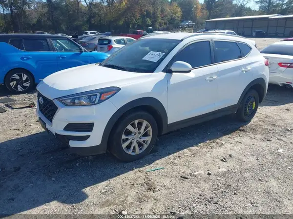 KM8J33A49MU364636 2021 HYUNDAI TUCSON - Image 2