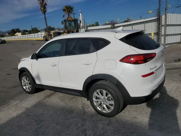 KM8J33A49MU387348 2021 HYUNDAI TUCSON - Image 2