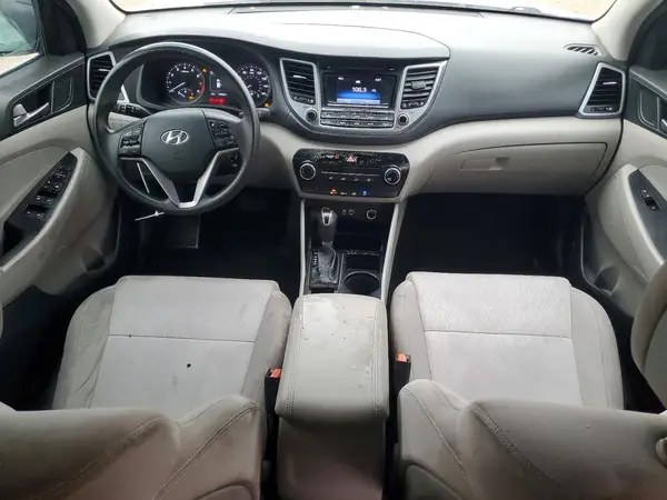 KM8J33A4XGU059795 2016 HYUNDAI TUCSON - Image 8