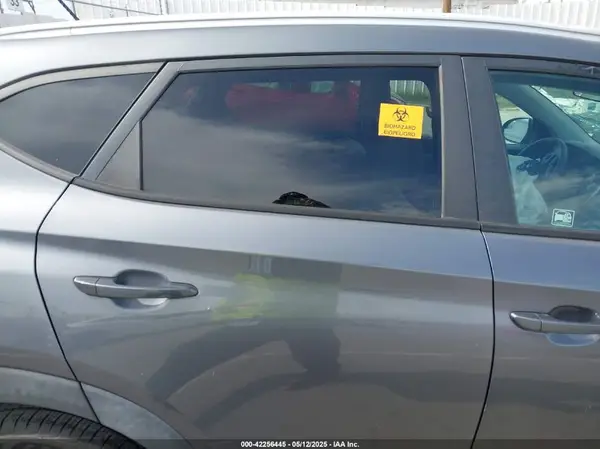 KM8J33A4XGU072482 2016 HYUNDAI TUCSON - Image 8