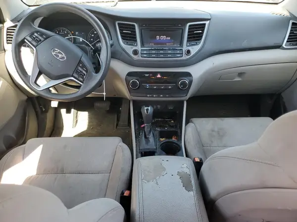 KM8J33A4XGU074961 2016 HYUNDAI TUCSON - Image 8