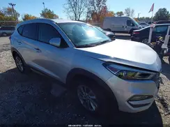 KM8J33A4XGU089573 2016 HYUNDAI TUCSON