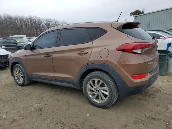KM8J33A4XGU108865 2016 HYUNDAI TUCSON - Image 2