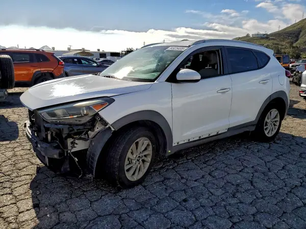 KM8J33A4XGU114990 2016 HYUNDAI TUCSON - Image 1