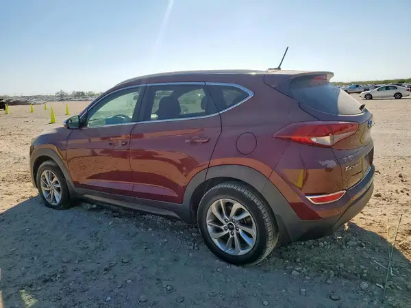 KM8J33A4XGU158374 2016 HYUNDAI TUCSON - Image 2