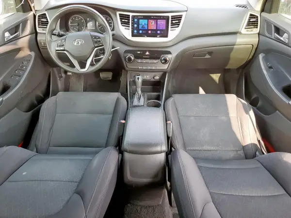 KM8J33A4XGU179306 2016 HYUNDAI TUCSON - Image 8