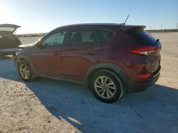 KM8J33A4XGU202647 2016 HYUNDAI TUCSON - Image 2