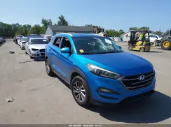 KM8J33A4XGU204852 2016 HYUNDAI TUCSON