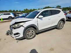 KM8J33A4XHU262168 2017 HYUNDAI TUCSON