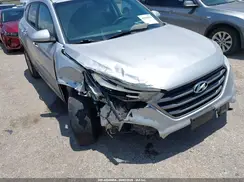 KM8J33A4XHU263191 2017 HYUNDAI TUCSON