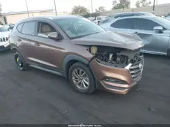 KM8J33A4XHU268987 2017 HYUNDAI TUCSON