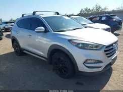 KM8J33A4XHU285711 2017 HYUNDAI TUCSON