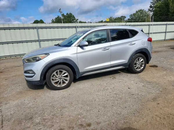 KM8J33A4XHU326595 2017 HYUNDAI TUCSON - Image 1