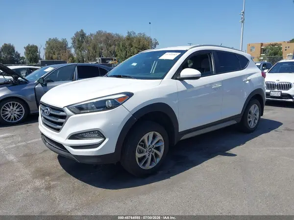 KM8J33A4XHU331425 2017 HYUNDAI TUCSON - Image 2