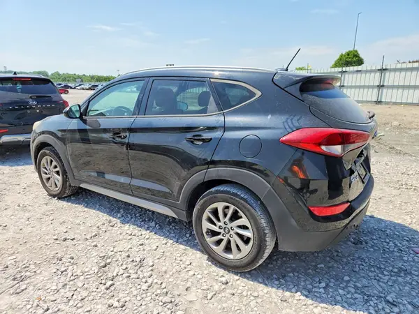 KM8J33A4XHU333000 2017 HYUNDAI TUCSON - Image 2
