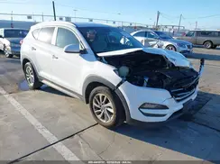 KM8J33A4XHU356003 2017 HYUNDAI TUCSON