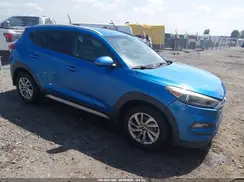 KM8J33A4XHU387803 2017 HYUNDAI TUCSON