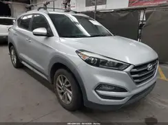 KM8J33A4XHU418628 2017 HYUNDAI TUCSON