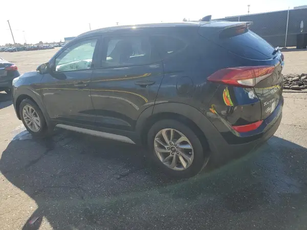 KM8J33A4XHU419388 2017 HYUNDAI TUCSON - Image 2