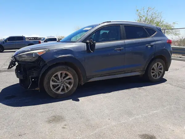 KM8J33A4XHU420086 2017 HYUNDAI TUCSON - Image 1
