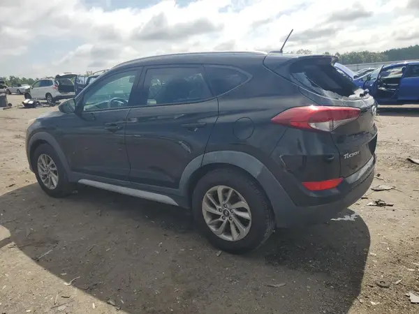 KM8J33A4XHU432884 2017 HYUNDAI TUCSON - Image 2