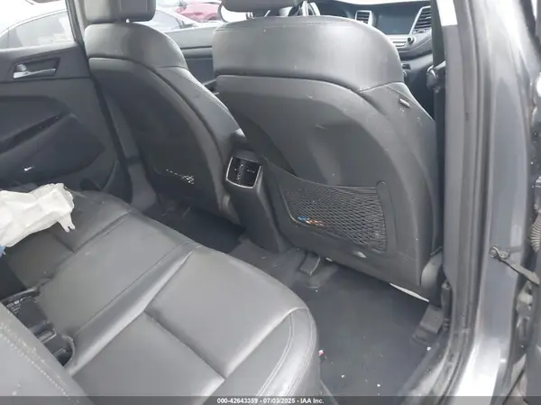 KM8J33A4XHU439477 2017 HYUNDAI TUCSON - Image 8