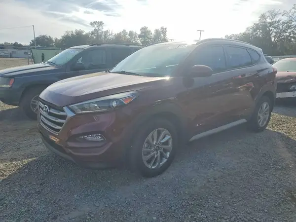 KM8J33A4XHU444257 2017 HYUNDAI TUCSON - Image 1