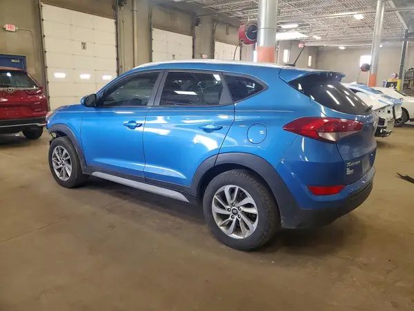 KM8J33A4XHU476013 2017 HYUNDAI TUCSON - Image 2